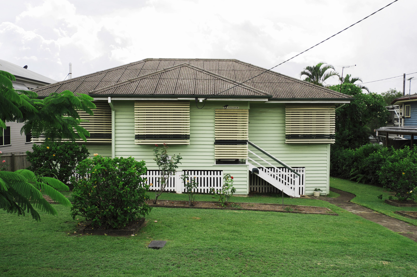 Tulloch, weatherboard house - Camp Hill. Post WW2 Brisbane vernacular architecture.