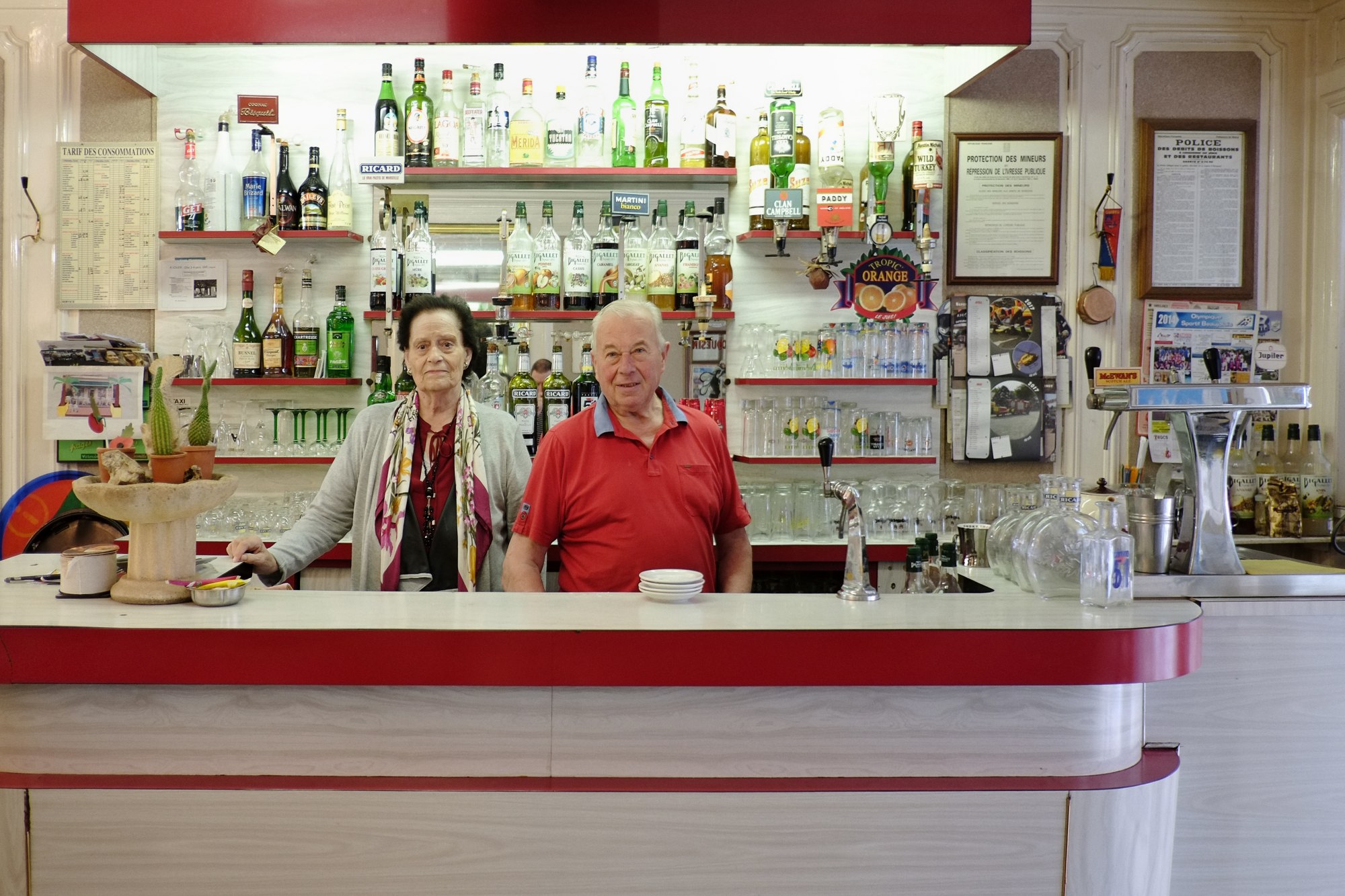 Owners of the local cafe in Le Bois-d'Oing