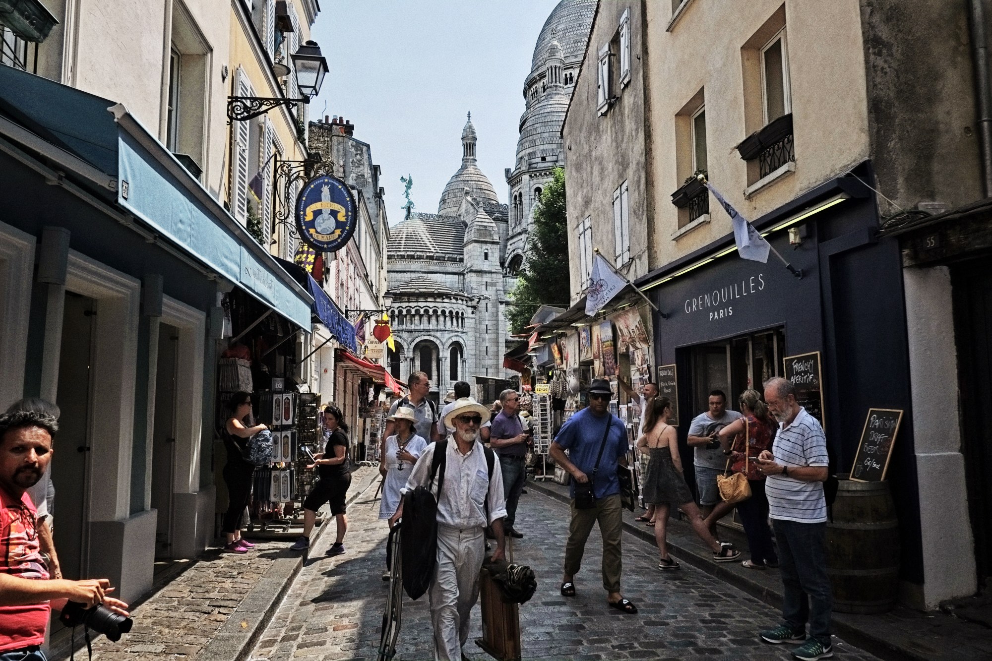 Paris - Travel photography by Kent Johnson. Paris France, Travel, lifestyle, Art, Food, and Hotels.